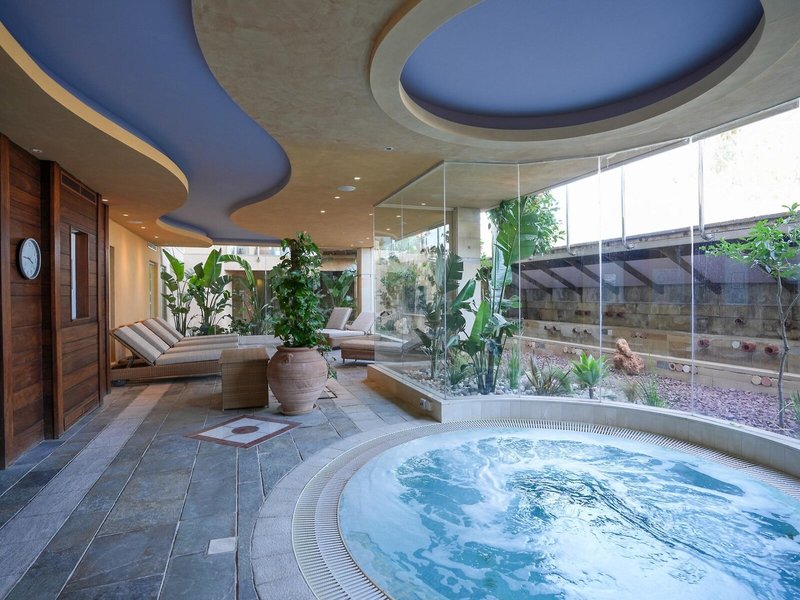 SENTIDO Thalassa Coral Bay 32