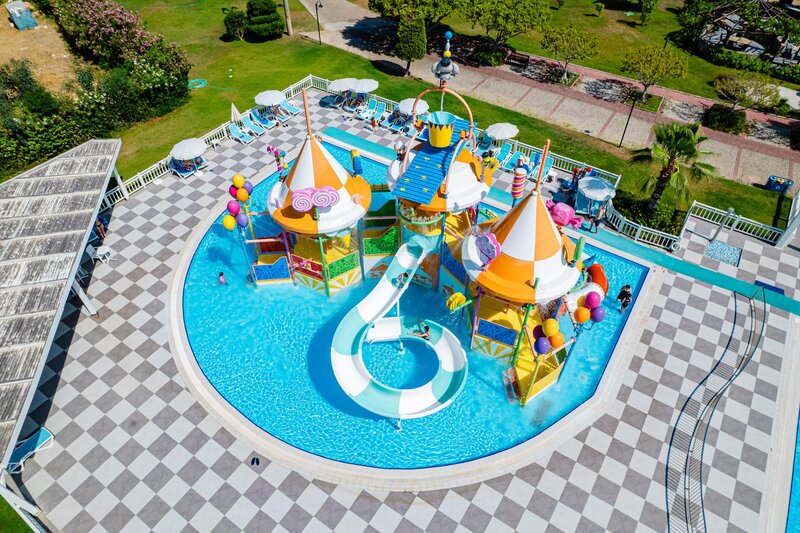 Club Marco Polo 29