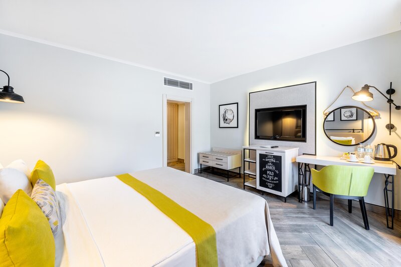 Club Marco Polo 33