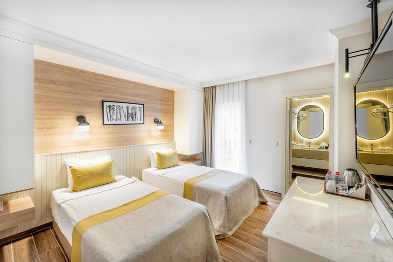 Club Marco Polo 42