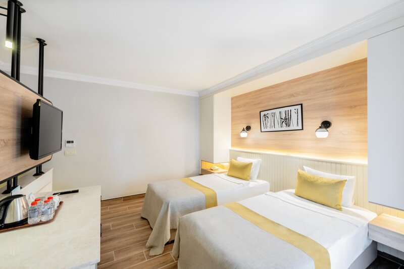 Club Marco Polo 43