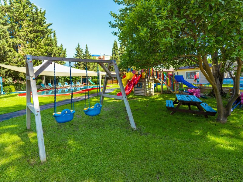 Club Marco Polo 8