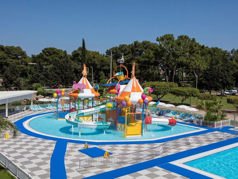 Club Marco Polo 13