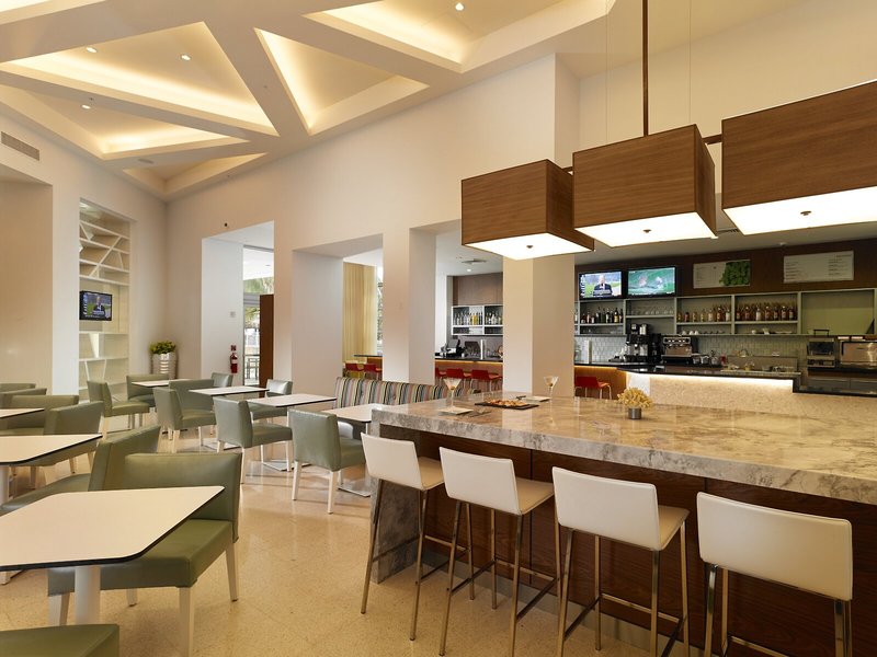 Cadillac Hotel & Beach Club, Autograph Collection 30