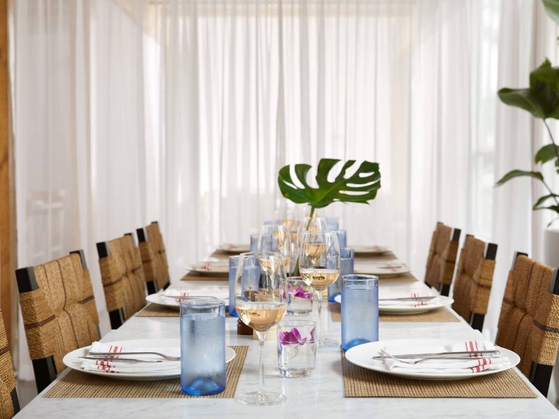 Cadillac Hotel & Beach Club, Autograph Collection 34