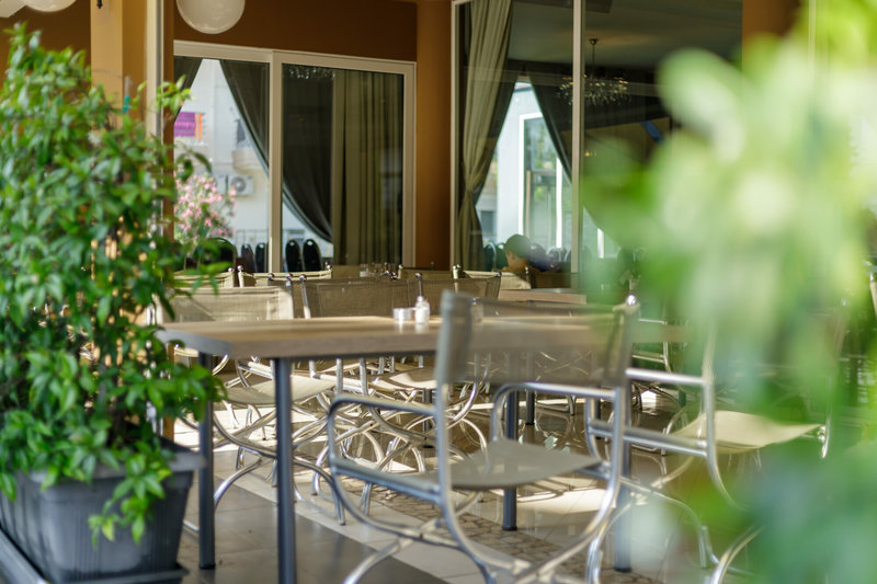 Hotel Yakinthos 7