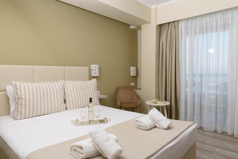 Ammos Beach Studios & Suites 37 - Room Example