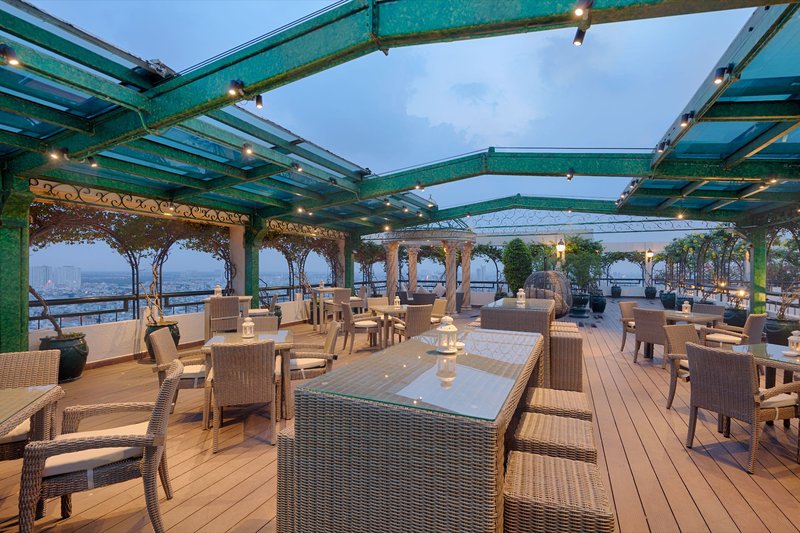 Windsor Plaza Hotel 4