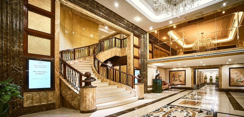 Windsor Plaza Hotel 6