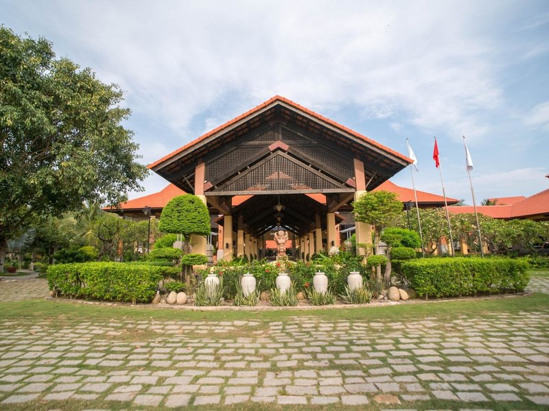 Pandanus Resort 38
