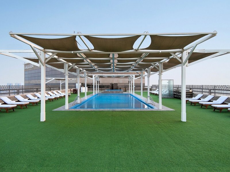 Hyatt Regency Dubai & The Galleria Residence 4 - Outdoor Pool