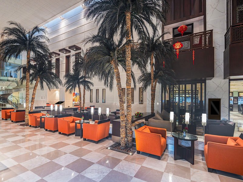 Hyatt Regency Dubai & The Galleria Residence 5 - Lounge / Lobby
