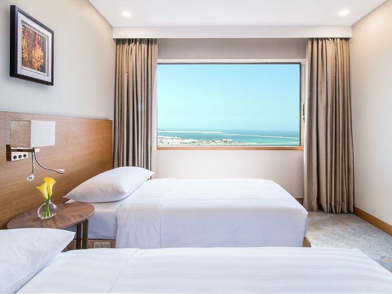 Hyatt Regency Dubai & The Galleria Residence 8 - Room Example