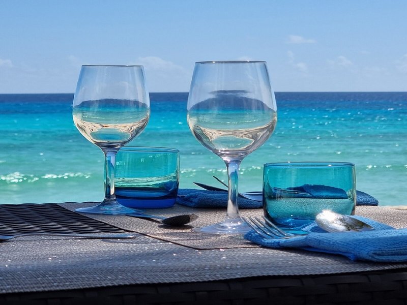 Coral Mist Beach Hotel 2