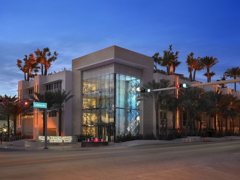 Grand Beach Hotel Surfside West 1