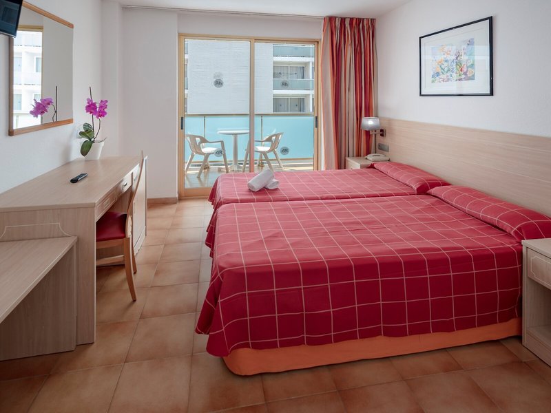 4R Salou Park II Resort 33