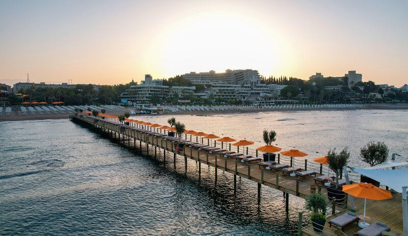 Arum Barut Collection 33