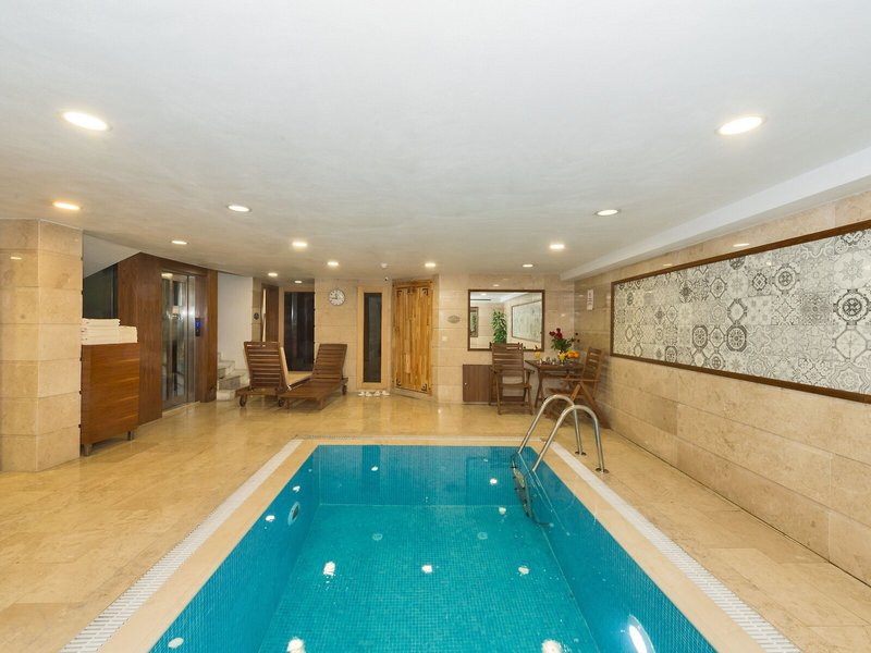 Darkmen Boutique Hotel 7