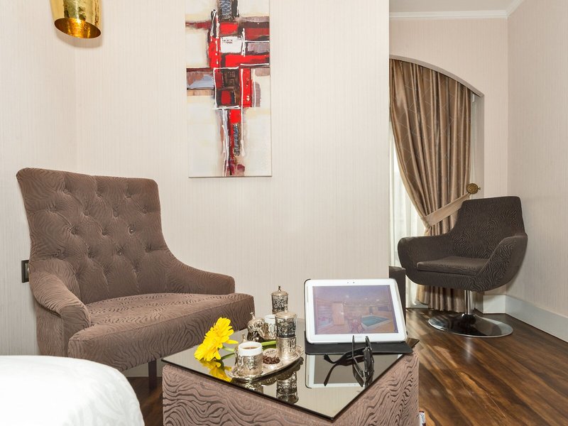 Darkmen Boutique Hotel 34