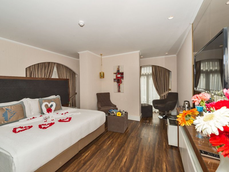 Darkmen Boutique Hotel 37