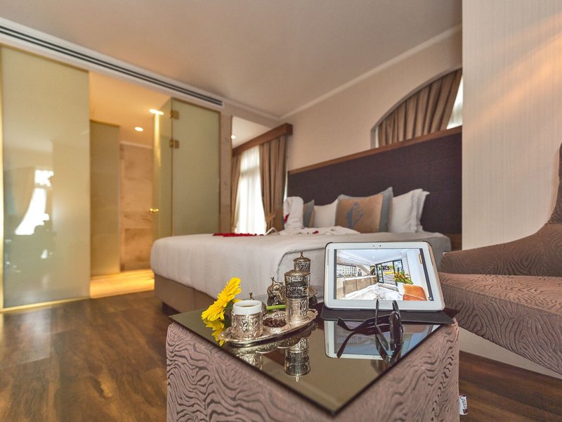 Darkmen Boutique Hotel 38