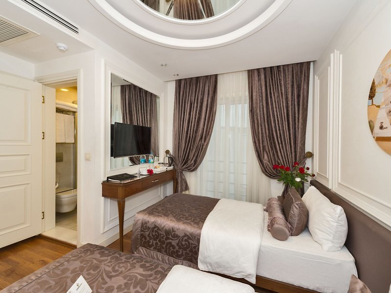 Darkmen Boutique Hotel 45