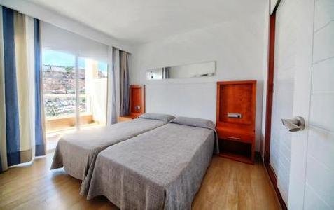 Altair Apartments 1