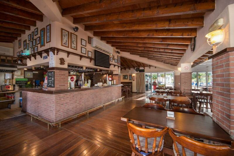 Holiday Center Santa Ponsa 9