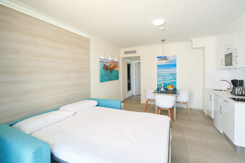 Montana Club Suite Hotel 11