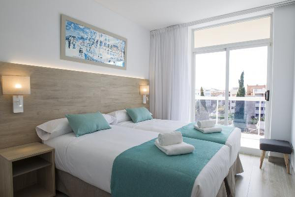 Aparthotel CYE Holiday Centre 3