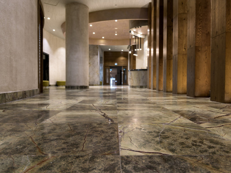 Barut Acanthus & Cennet 44