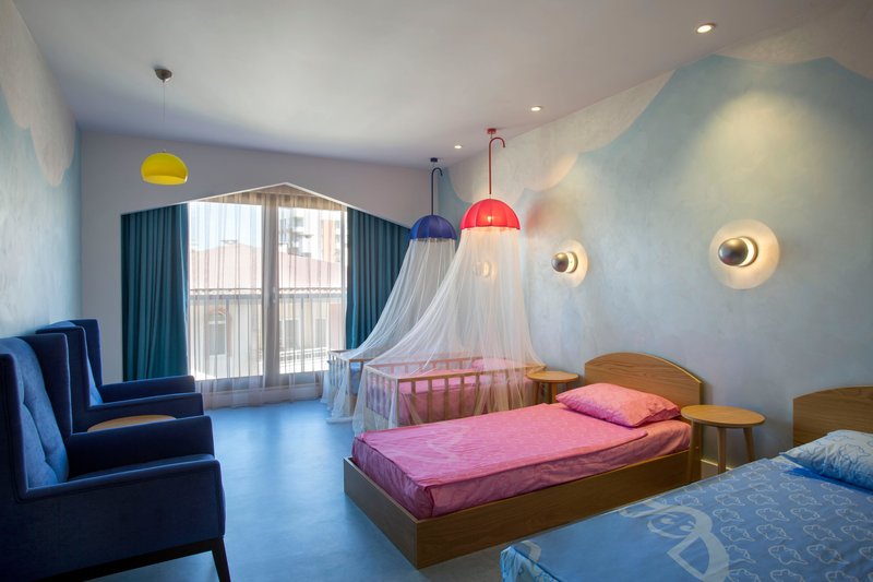 Barut Acanthus & Cennet 33