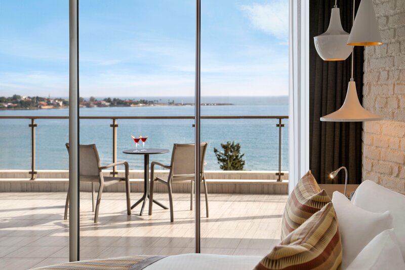 Barut Acanthus & Cennet 61