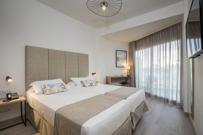 Hotel Las Arenas 5