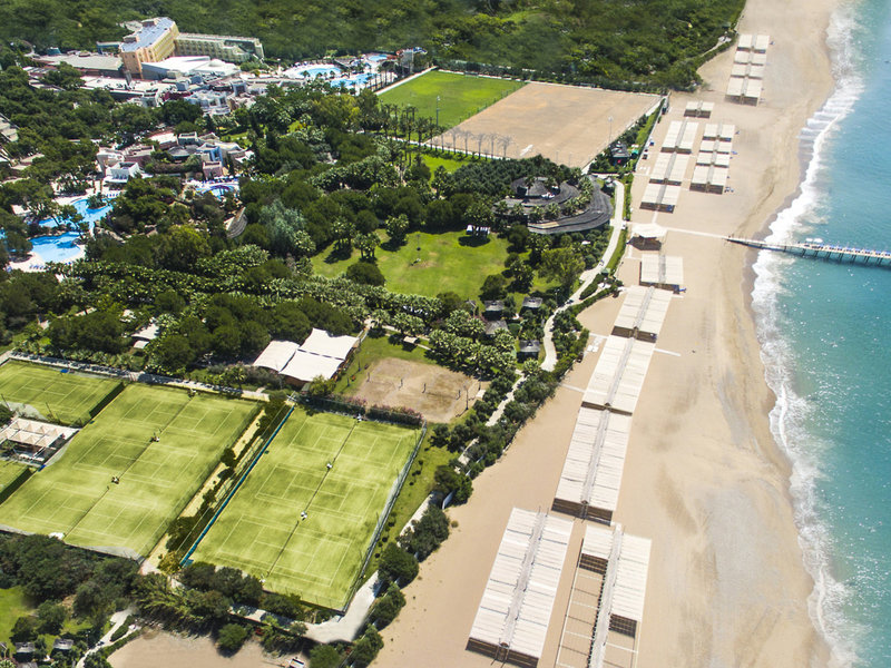 Blue Waters Club 4