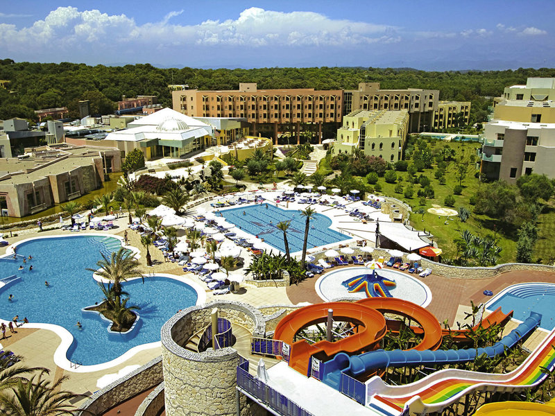 Blue Waters Club 12