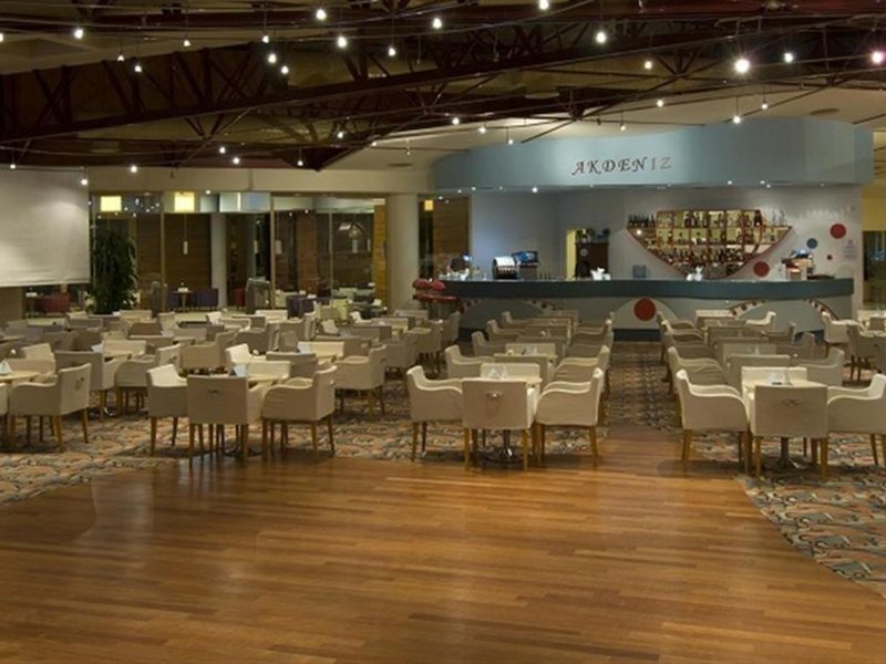 Blue Waters Club 29