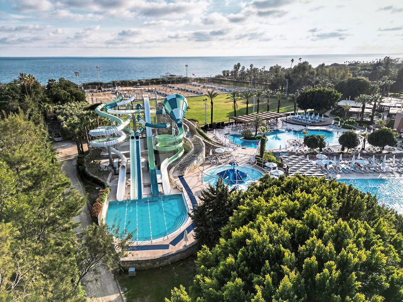 Blue Waters Club 6