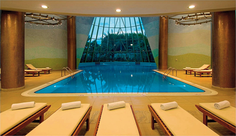 Blue Waters Club 10