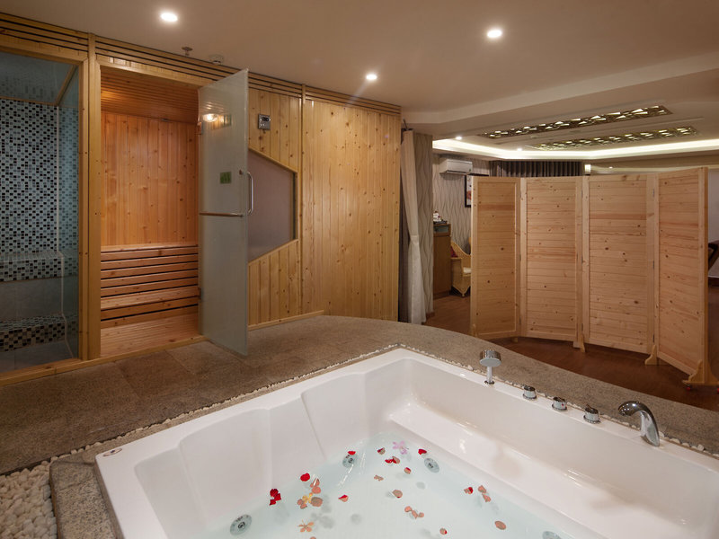 Diamond Sea Hotel 17