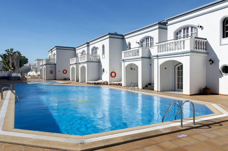 Apartamentos turísticos Corona Mar 1