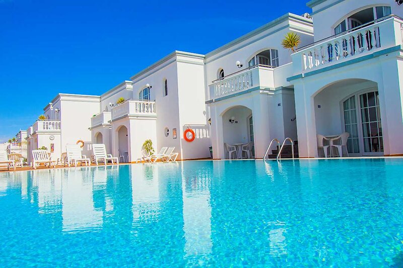 Apartamentos turísticos Corona Mar 1