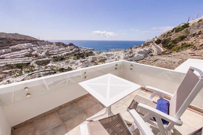 Servatur Hartaguna 25