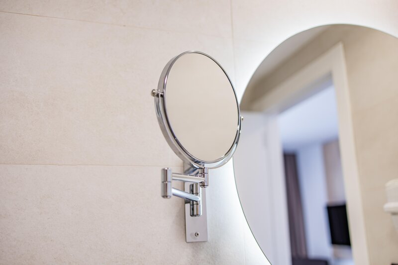 Servatur Hartaguna 42