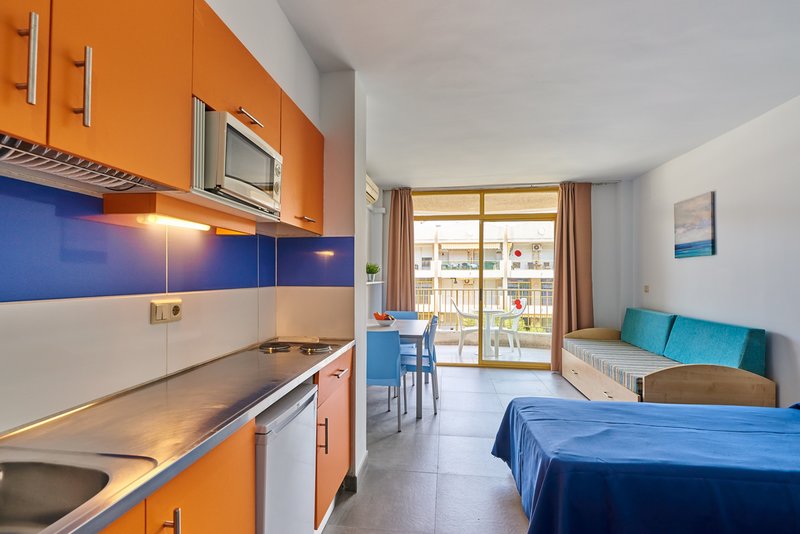 Inter2 Aparthotel Salou 13