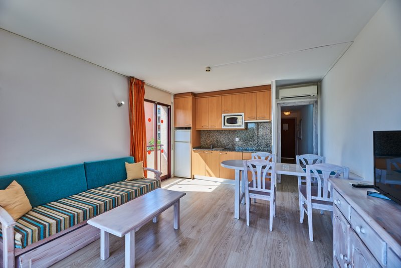 Inter2 Aparthotel Salou 21