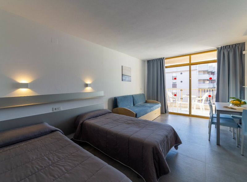 Inter2 Aparthotel Salou 3