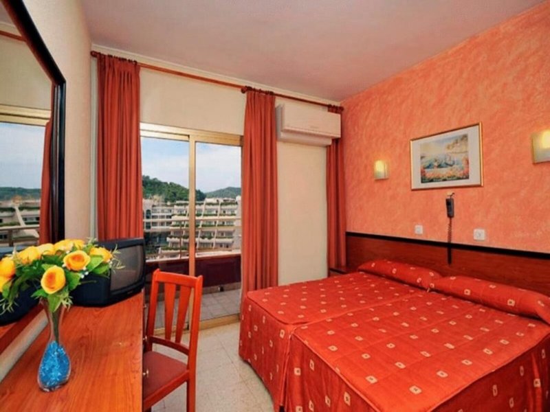 Continental Tossa Hotel 30