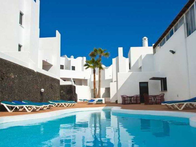 Tabaiba Center Apartments 1