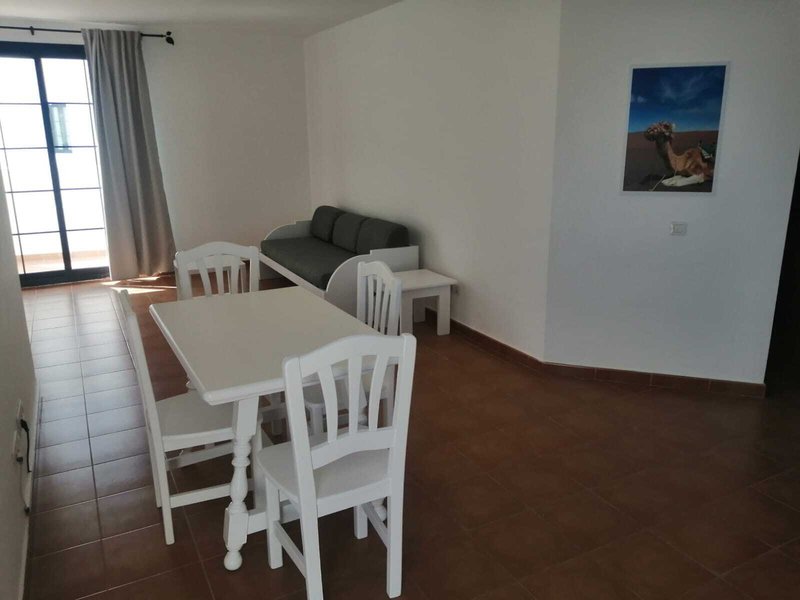 Tabaiba Center Apartments 12